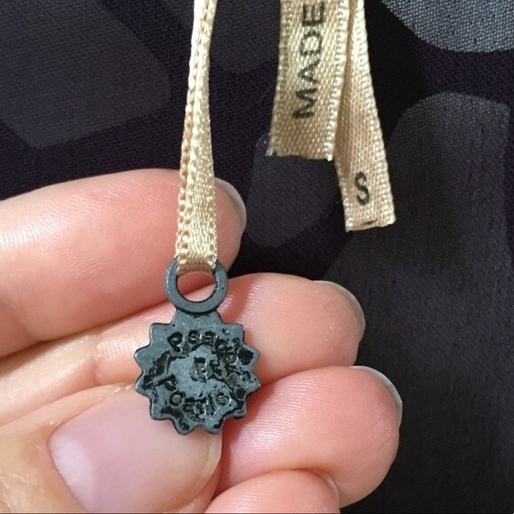 Peace & Pearls Eyelet Embroidered Purple Tunic S - Picture 6 of 15